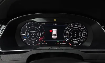 Volkswagen Arteon 2019, 129083 км, за 64941.8 USD - фото 8