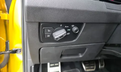 Volkswagen Arteon 2019, 129083 км, за 64941.8 USD - фото 27