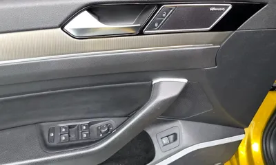 Volkswagen Arteon 2019, 129083 км, за 64941.8 USD - фото 28