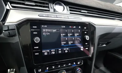 Volkswagen Arteon 2019, 129083 км, за 64941.8 USD - фото 32