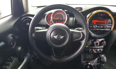 MINI Cooper 2017, 56231 км, за 6367.34 USD - фото 13
