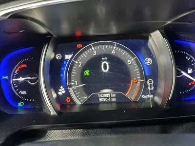 Renault-KoreaSamsung SM6 2016, 142981 км, за 3275.57 USD