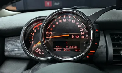 MINI Cooper 2018, 68733 км, за 5939.87 USD - фото 8