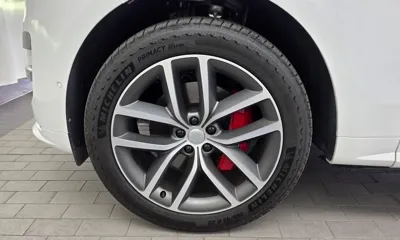 Land Rover Range Rover Sport 2025, 3521 км, за 115309.44 USD