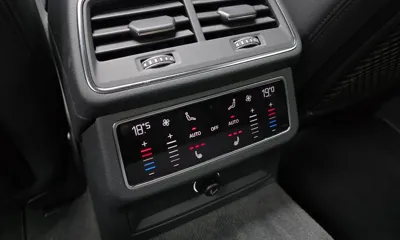 Audi A6 2020, 20657 км, за 23303.14 USD - фото 27