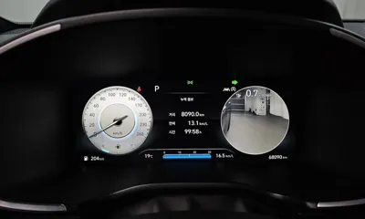 Hyundai Santafe 2021, 68090 км, за 18326.32 USD - фото 8