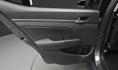 Hyundai Avante 2017, 64655 км, за 6830.61 USD - фото 25