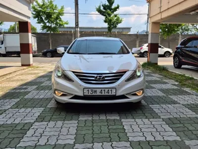 Hyundai Sonata · 2013 год