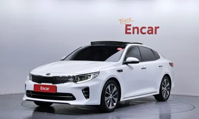 Kia K5 · 2016 год
