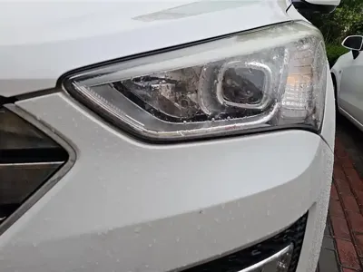 Hyundai Santa Fe 2014, 135800 км, за 3594.8 USD