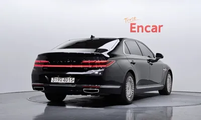 Genesis G90 2019, 117139 км, за 17801.31 USD