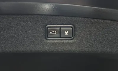 Genesis G90 2019, 117139 км, за 17801.31 USD - фото 20