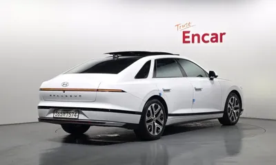 Hyundai Grandeur 2023, 162375 км, за 17589.59 USD