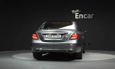 Mercedes-Benz E-Class 2019, 109531 км, за 17524.44 USD