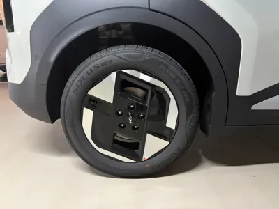 Kia EV3 2026, 131 км, за 9490.99 USD - фото 6