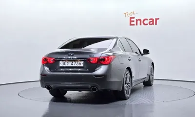 Infiniti Q50 2015, 78404 км, за 5189.17 USD