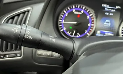 Infiniti Q50 2015, 78404 км, за 5189.17 USD - фото 17