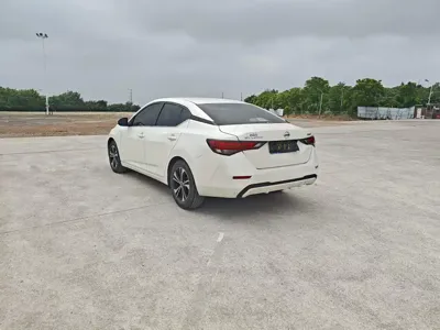 Nissan Sylphy 2022, 70000 км, за 7033.41 USD - фото 13