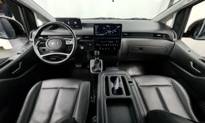Hyundai Staria 2022, 46047 км, за 18241.05 USD - фото 7