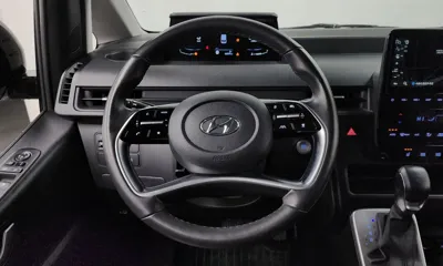 Hyundai Staria 2022, 46047 км, за 18241.05 USD - фото 13