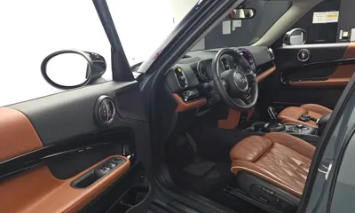 MINI Countryman 2022, 63124 км, за 16345.02 USD - фото 10