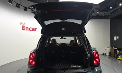 MINI Countryman 2022, 63124 км, за 16345.02 USD - фото 32