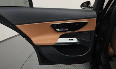 Mercedes-Benz E-Class 2024, 15849 км, за 35315.74 USD - фото 24