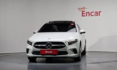 Mercedes-Benz A-Class 2019, 31302 км, за 14260.59 USD