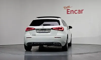 Mercedes-Benz A-Class 2019, 31302 км, за 14260.59 USD