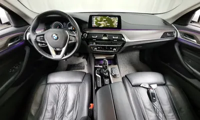 BMW 5-Series 2018, 73834 км, за 15857.28 USD - фото 7
