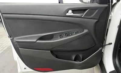 Hyundai Tucson 2016, 42072 км, за 8790.78 USD - фото 24