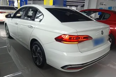 Volkswagen Bora 2023, 34700 км, за 11788 USD