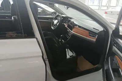Volkswagen Bora 2023, 34700 км, за 11788 USD - фото 19