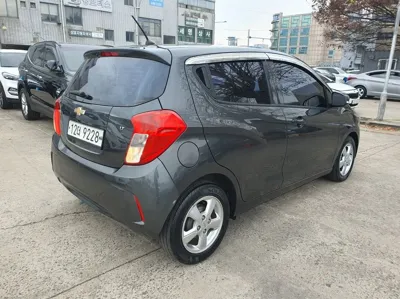 ChevroletGMDaewoo Spark 2017, 96031 км, за 2450.33 USD