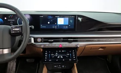 Hyundai Grandeur 2023, 57024 км, за 19014.12 USD - фото 11