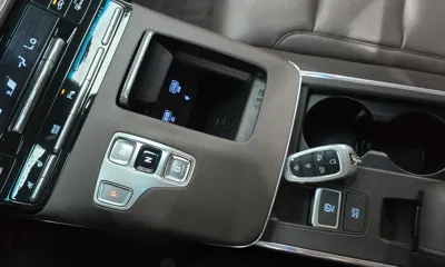 Hyundai Grandeur 2023, 43845 км, за 16612.39 USD - фото 9