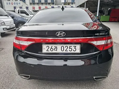 Hyundai Grandeur 2013, 69636 км, за 5189.17 USD