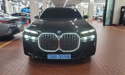 BMW i7 2023, 42300 км, за 80608.44 USD