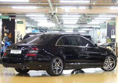 Mercedes-Benz S-Class 2008, 137000 км, за 27322.43 USD