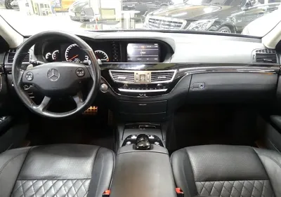 Mercedes-Benz S-Class 2008, 137000 км, за 27322.43 USD