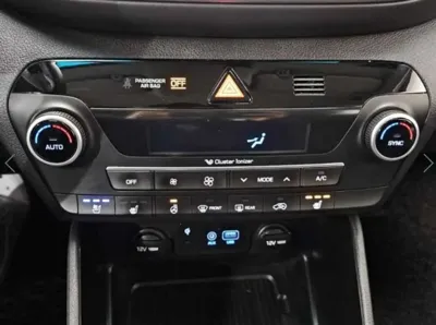Hyundai Tucson 2019, 89285 км, за 11087.04 USD - фото 11