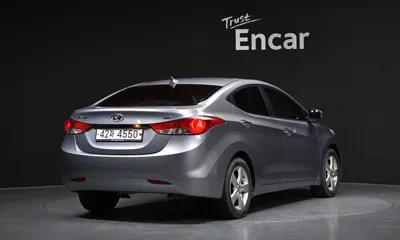 Hyundai Avante 2013, 220626 км, за 1783.94 USD