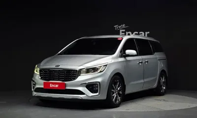 Kia Canival · 2019 год