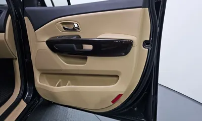 Kia Canival 2019, 83813 км, за 11376.19 USD - фото 25