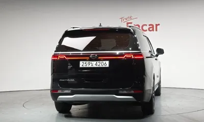 Kia Canival 2021, 101597 км, за 13749.35 USD