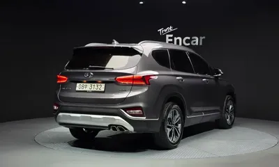 Hyundai Santafe 2019, 81709 км, за 13907.27 USD