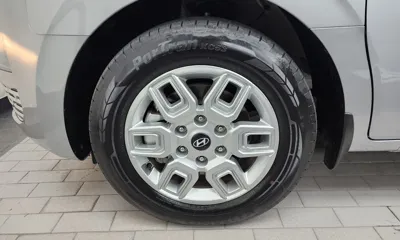 Hyundai Staria 2025, 18776 км, за 21333.86 USD