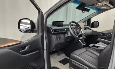 Hyundai Staria 2025, 18776 км, за 21162.98 USD - фото 10