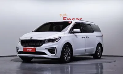 Kia Canival · 2020 год