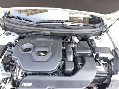 Hyundai Sonata 2015, 191355 км, за 3317.72 USD - фото 17